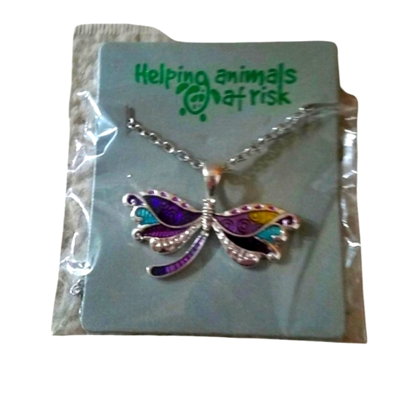 Dragonfly Necklace - Picture 1 of 2